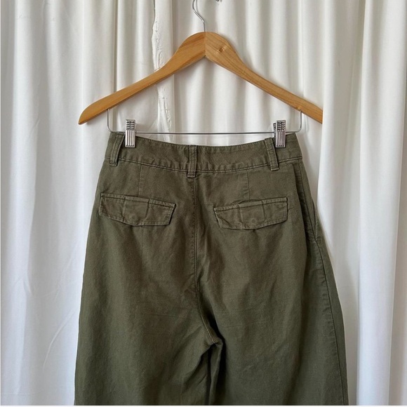 GAP Pleated High Rise Linen-Cotton Pants. - Picture 4 of 8